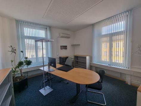 Porrentruy, Jura - Bureau 4.0 pièces 113.00 m2 CHF 1'950.- / mois