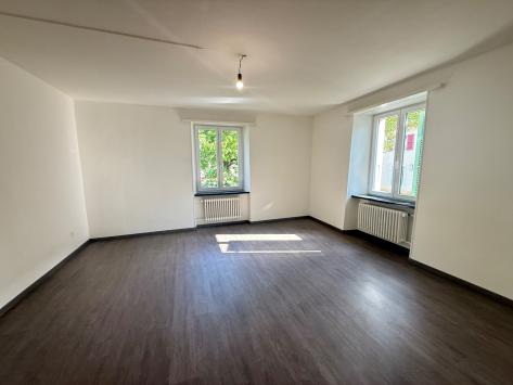 Courtedoux, Jura - Maison 9.0 pièces 220.00 m2 CHF 600'000.-
