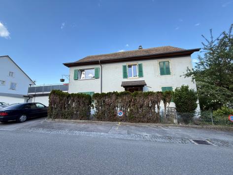 Courtedoux, Jura - Maison 9.0 pièces 220.00 m2 CHF 600'000.-