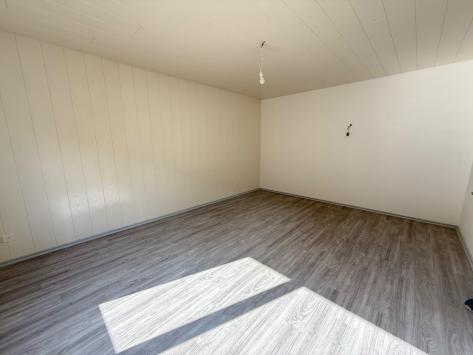 Courtedoux, Jura - Maison 9.0 pièces 220.00 m2 CHF 600'000.-