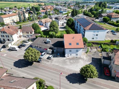 Courgenay, Jura - Immeuble mixte 5.0 pièces 1200.00 m2 CHF 1'550'000.-