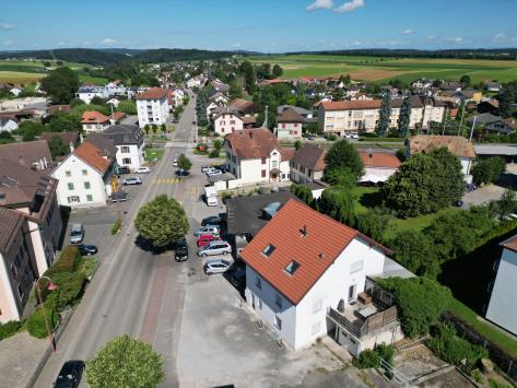 Courgenay, Jura - Immeuble mixte 5.0 pièces 1200.00 m2 CHF 1'550'000.-