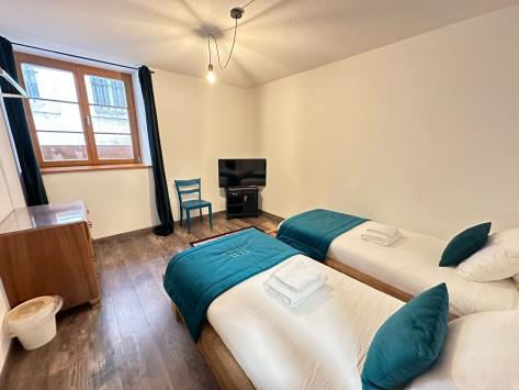 Porrentruy, Jura - Immeuble mixte  175.00 m2 CHF 2'300'000.-