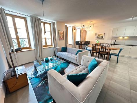 Porrentruy, Jura - Immeuble mixte  175.00 m2 CHF 2'300'000.-