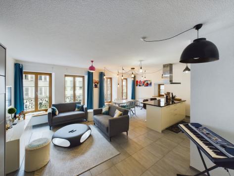 Porrentruy, Jura - Immeuble mixte  175.00 m2 CHF 2'300'000.-