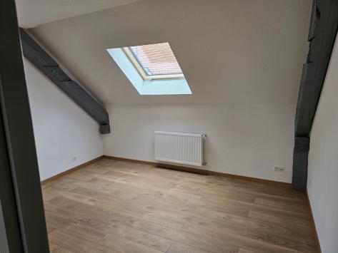 Courtedoux, Jura - Appartement 3.0 pièces 96.00 m2 CHF 1'050.- / mois