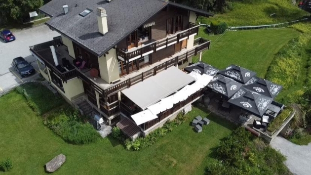 Restaurant du Lac et 2 appartements Ristorante Ristorante   CHF 2'600'000.- 1974 Arbaz