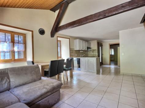 Orsières, Valais - Maison villageoise 8.0 pièces 168.00 m2 CHF 399'000.-