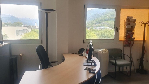 COSIMO BUREAU Ufficio Ufficio, 2.0 Stanze, 40.00 m2  CHF 215'000.- 1950 Sion