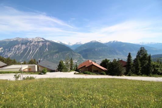 Crans-Montana, Valais - Terrain à bâtir  906.00 m2 CHF 350.- / m2