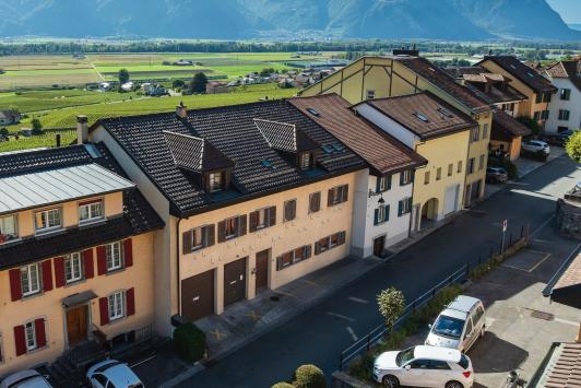 Yvorne, Vaud - Maison villageoise 18.0 pièces 488.00 m2 Prix sur demande