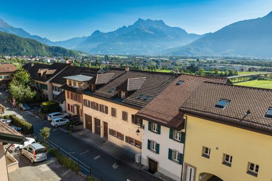 Yvorne, Vaud - Maison villageoise 18.0 pièces 488.00 m2 Prix sur demande