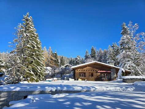 Crans-Montana, Valais - Chalet 8.5 pièces 1417.00 m2 CHF 2'300'000.-