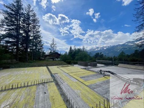 Crans-Montana, Valais - Chalet 8.5 pièces 1417.00 m2 CHF 2'300'000.-