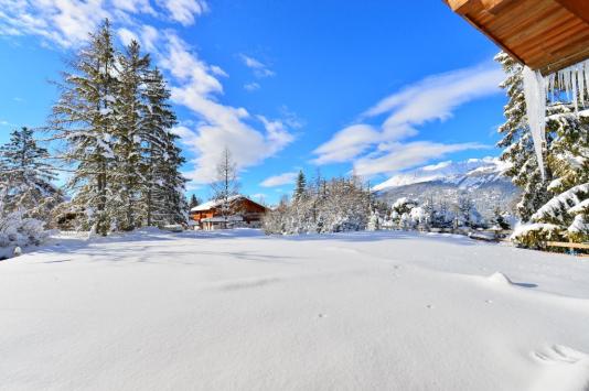 Crans-Montana, Valais - Chalet 8.5 pièces 1417.00 m2 CHF 2'300'000.-