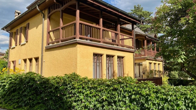 Maison Dorly Villa Villa, 8.5 pièces, 711.67 m2  CHF 3'800'000.- 1950 Sion