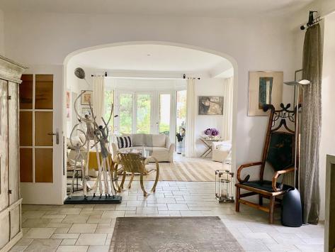 Sion, Valais - Villa 8.5 pièces 711.67 m2 Prix sur demande