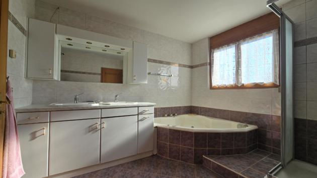 Savièse, Valais - Maison 7.5 pièces 200.00 m2 CHF 995'000.-