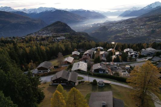 Crans-Montana, Valais - Chalet 8.5 pièces 191.88 m2 CHF 4'000'000.-
