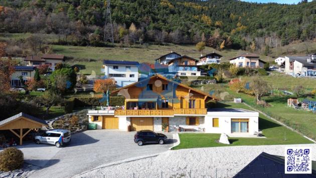 EDE-13304 / EDE-12330 / Chalet Bernois JPW / Erde Maison Maison, 6.5 pièces, 256.50 m2  dès CHF 1'690'000.- 1976 Erde