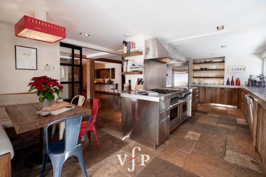 Verbier, Valais - Chalet 12.0 pièces 1050.00 m2 Prix sur demande