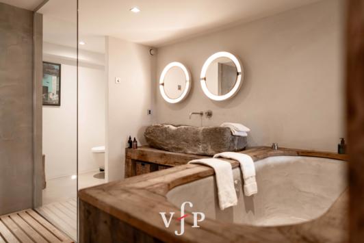 Verbier, Valais - Chalet 12.0 pièces 1050.00 m2 Prix sur demande