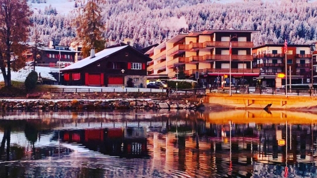 Local Clair Lac Commerce Commerce , 130.00 m2  CHF 1'400'000.- 3963 Crans-Montana