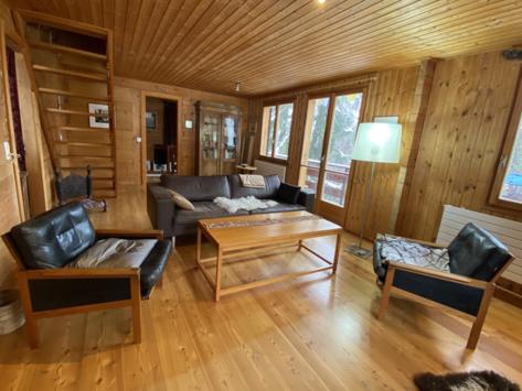 Anzère, Valais - Chalet 7.0 pièces 235.00 m2 CHF 980'000.-