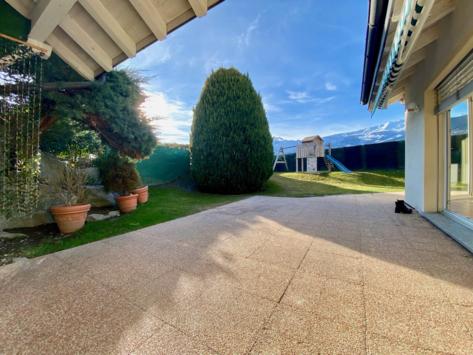 Bramois, Valais - Rez-jardin 4.5 pièces 152.00 m2 CHF 2'900.- / mois