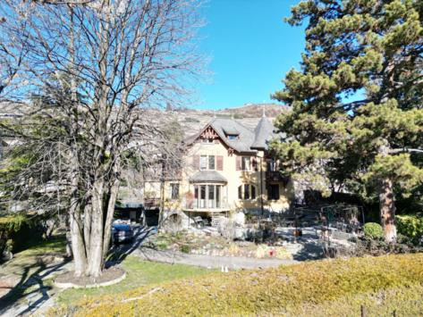 Sion, Valais - Villa 8.5 pièces 711.67 m2 CHF 3'800'000.-