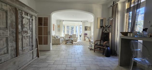 Sion, Valais - Villa 8.5 pièces 711.67 m2 CHF 3'800'000.-