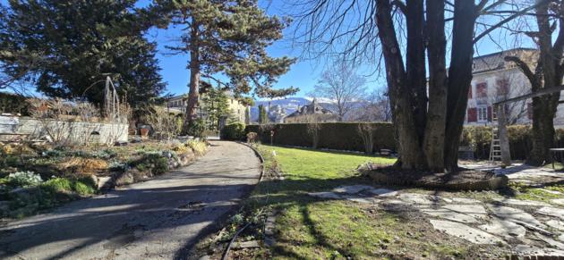 Sion, Valais - Villa 8.5 pièces 711.67 m2 CHF 3'800'000.-
