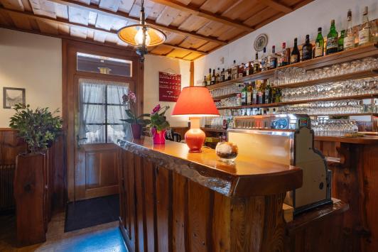 Bex, Vaud - Chalet 6.5 pièces 295.00 m2 CHF 650'000.-