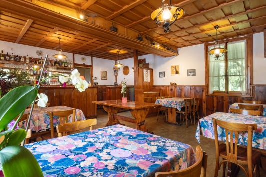 Bex, Vaud - Chalet 6.5 pièces 295.00 m2 CHF 650'000.-