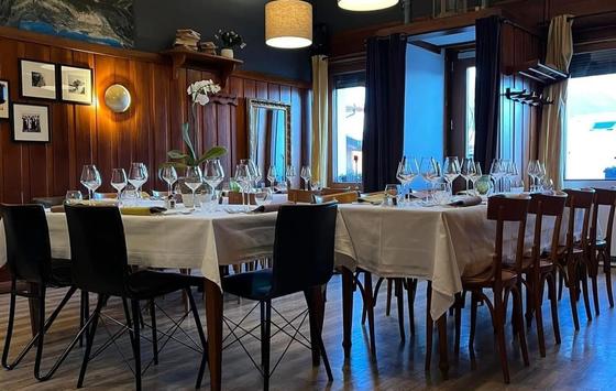 Chermignon, Valais - Restaurant 3.5 pièces 277.33 m2 CHF 2'900.- / mois