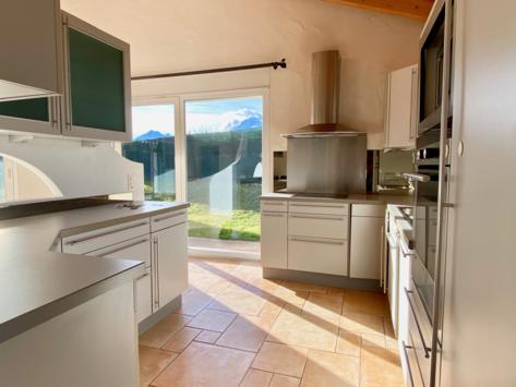 Bramois, Valais - Rez-jardin 4.5 pièces 152.00 m2 CHF 2'900.- / mois