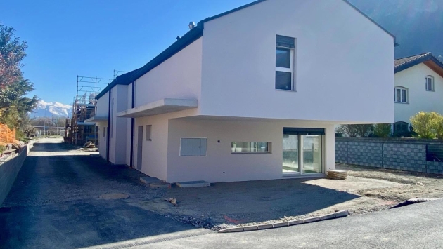 Villa A Cassières Villa clés-en-main Villa clés-en-main, 4.5 pièces, 168.00 m2  CHF 1'090'000.- 1967 Bramois