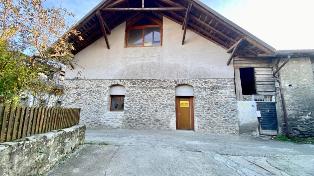 ok Saint-Pierre-de-Clages casa del villaggio casa del villaggio, 7.5 Stanze, 237.00 m2  CHF 890'000.- 1955 St-Pierre-Clages