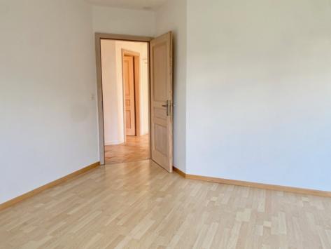 Bramois, Valais - Rez-jardin 4.5 pièces 152.00 m2 CHF 2'900.- / mois