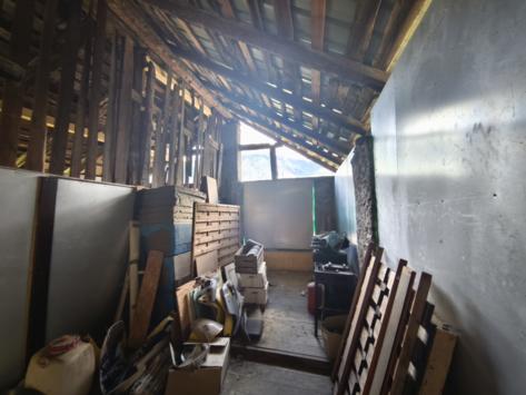 Sierre, Valais - Rustico 2.0 pièces 179.00 m2 CHF 210'000.-