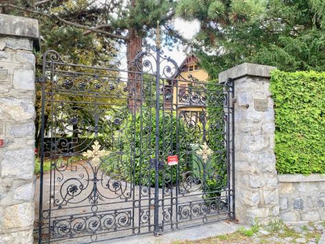 Sion, Valais - Villa 8.5 pièces 711.67 m2 CHF 3'800'000.-