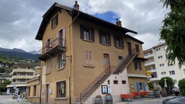 Appartement duplex dernier étage avec immense galetas à exploiter Ultimo piano Ultimo piano, 7.5 Stanze, 152.00 m2  CHF 485'000.- 3960 Sierre