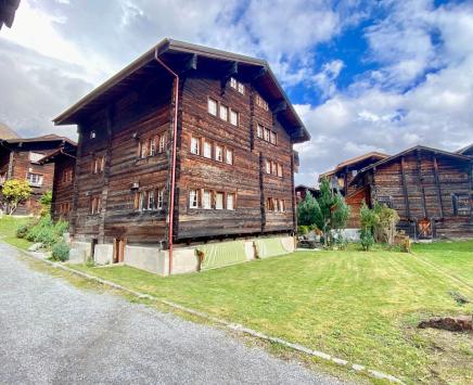 Bellwald, Valais - Maison villageoise 11.0 pièces 320.00 m2 CHF 820'000.-