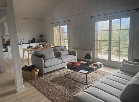 Arbaz, Valais - Chalet 3.5 pièces 1114.00 m2 CHF 830'000.-