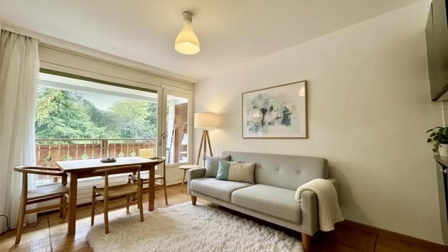 277, Caravelle 7, Acher Pierre, appartement 2,5 pièces centre de Crans, à rénover Appartement Appartement, 2.5 pièces, 44.50 m2  CHF 410'000.- 3963 Crans-Montana