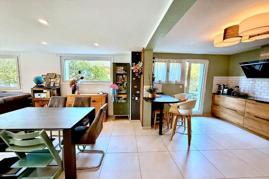 Lens, Valais - Maison 5.5 pièces 164.00 m2 CHF 1'350'000.-