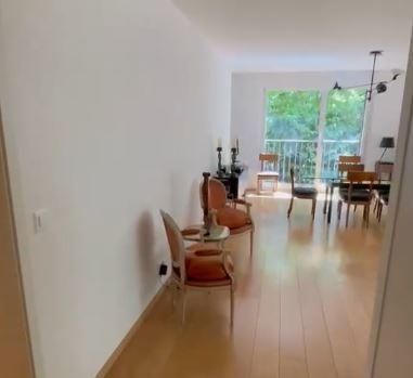 Conches, Genève - Rez-jardin 5.0 pièces CHF 5'450.- / mois