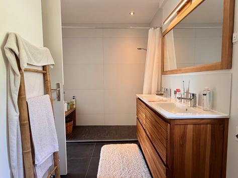 Savièse, Valais - Villa 4.5 pièces 220.00 m2 CHF 3'000.- / mois