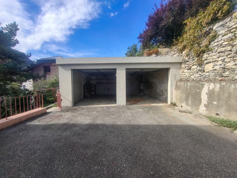 Sion, Valais - Villa 7.5 pièces 215.00 m2 Prix sur demande