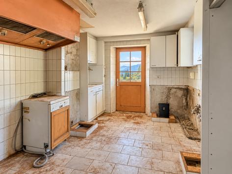 Ollon, Vaud - Chalet 17.0 pièces 292.44 m2 CHF 1'300'000.-